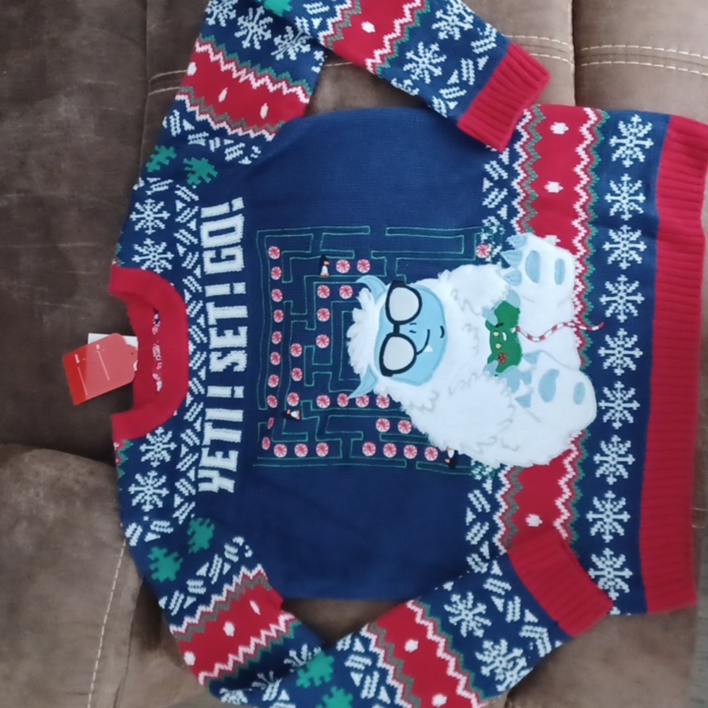33 Degrees YETI SET GO Christmas Long Sleeve Ugly Sweater Gamer Youth LRG 14/16